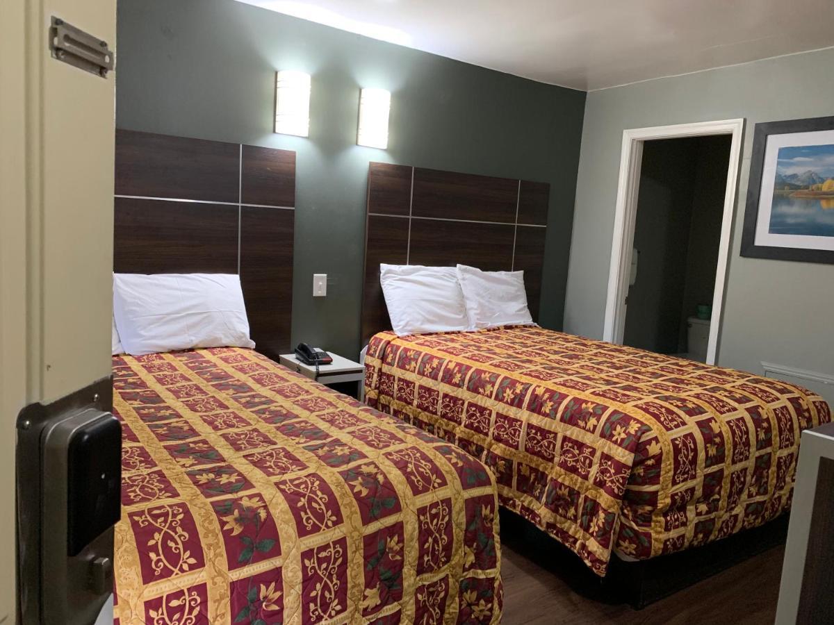 Hotel Red Carpet - Norristown